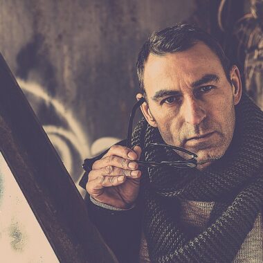 How Contemporary Fashion Shapes Confidence, Grace, and Inner Presence