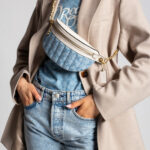 COACH CHAIN WOMEN BELT BAG IN SIGNATURE CHAMBRAY WITH QUILTING (BRASS LIGHT WASHED DENIM CHALK) – BOUTIQUE TRANSFER