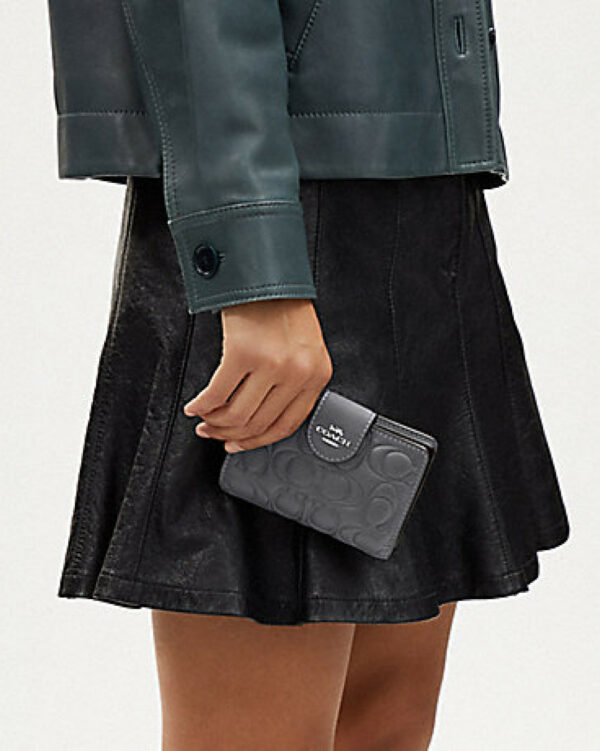 Coach Medium Corner Zip Wallet With Signature (silver/industrial Grey) - Image 3