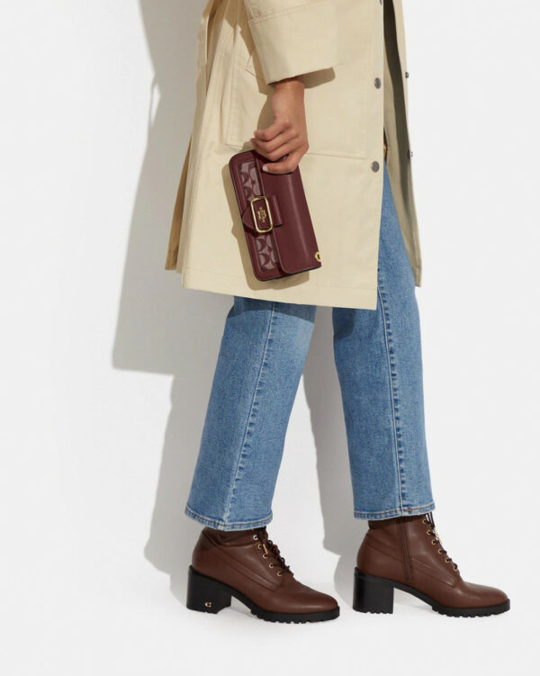 [Clearance] - Coach Morgan Crossbody In Signature Chambray (Wine Multi) - Image 4