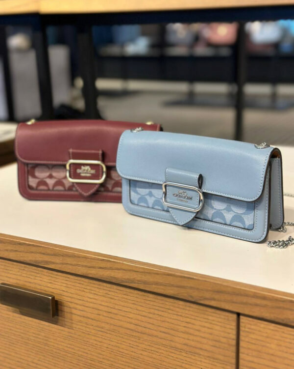 [Clearance] - Coach Morgan Crossbody In Signature Chambray (Wine Multi) - Image 5