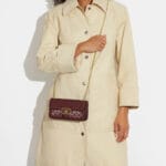 COACH MORGAN CROSSBODY IN SIGNATURE CHAMBRAY (GOLD:WINE MULTI)