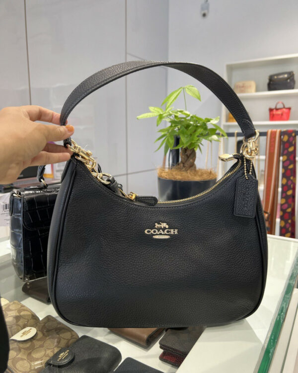 Coach Teri Hobo (gold/black) - Image 6