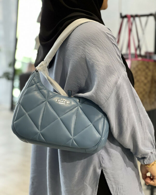Coach Teri Hobo With Puffy Diamond Quilting (sv/light Mist) - Image 6