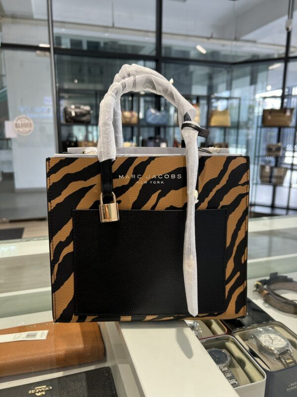 Marc Jacobs Mini Grind (tiger Print)