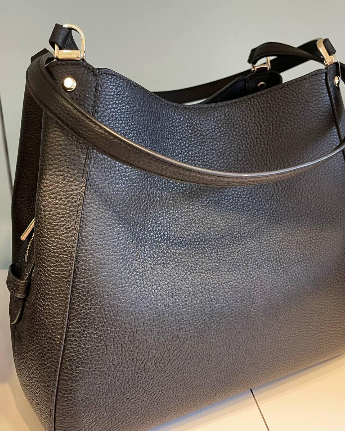 Kate Spade Leila Medium Triple Compartment Shoulder Bag black Butik Sarah Shaber
