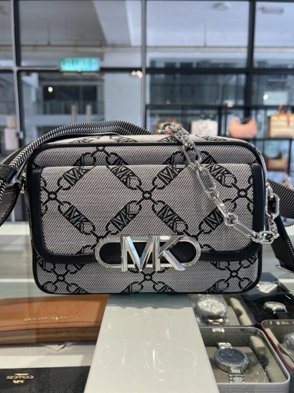 Michael Kors Parker Medium Chain Swag Camera Crossbody Bag (black) - Image 4