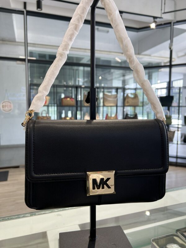 Michael Kors Sonia Medium Leather Shoulder Bag (Black) - Image 4