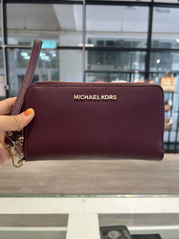 Michael Kors Phone Jet Set Travel Large Flat Wallet (merlot)
