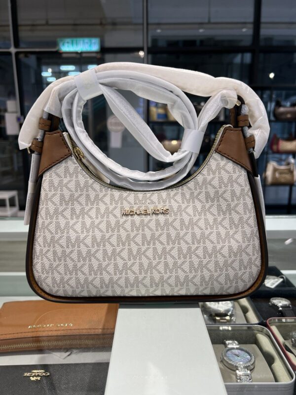 Michael Kors Wilma Small Leather Crossbody(Vanilla) - Image 4