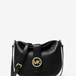 Michael Kors Gabby Small Hobo Crossbody(black)