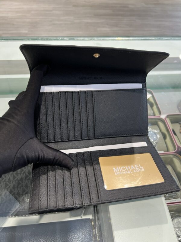 Michael Kors Jet Set Travel Leather Large Trifold Wallet (black) - Image 2