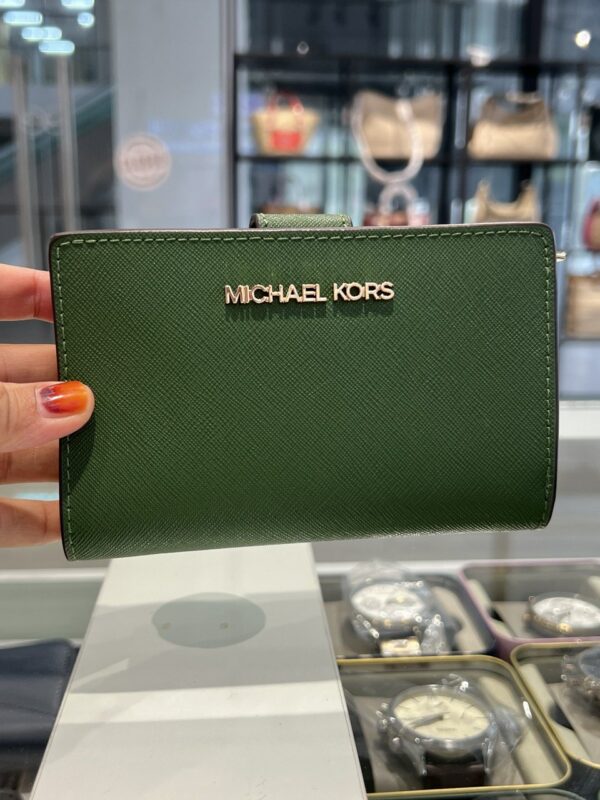 Michael Kors Jet Set Travel Saffiano Leather Bifold Zip Coin Wallet (Fern Green)