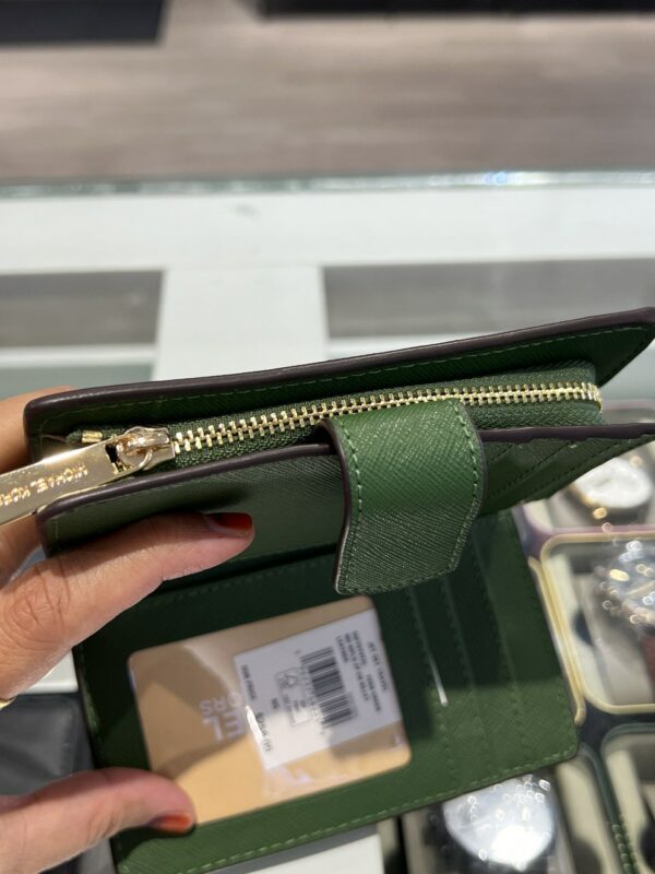 Michael Kors Jet Set Travel Saffiano Leather Bifold Zip Coin Wallet (Fern Green) - Image 2