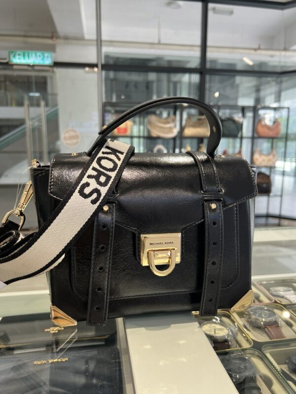 Michael Kors Manhattan Medium Patent Satchel (Black) - Image 4