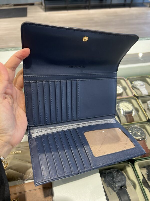 Michael Kors Jet Set Travel Leather Quilted Large Trifold Wallet (Navy) - Image 3