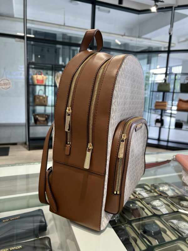 Michael Kors Jaycee Large Logo Backpack (Vanilla) - Image 3