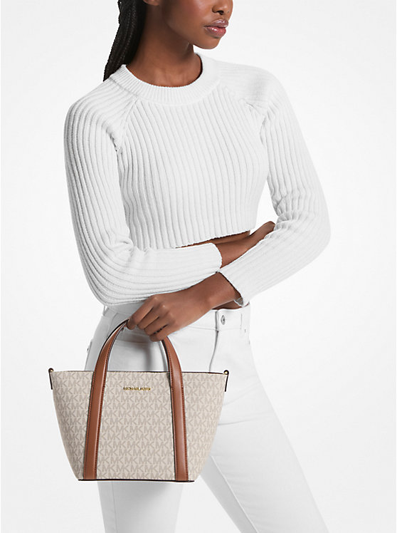 Michael kors signature tote vanilla 2025