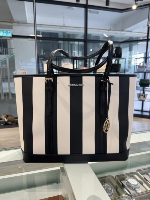 Michael Kors Jet Set Travel Large Top Zip Shoulder Tote (Black Multi)