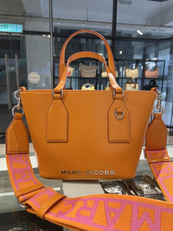 Marc By Marc Jacobs Trademarc Small Tote (Scorched)