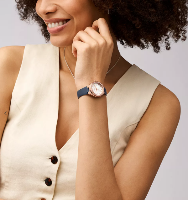 Fossil Eevie Three-Hand Date Navy Leather Watch Women (BQ3956) - Image 2