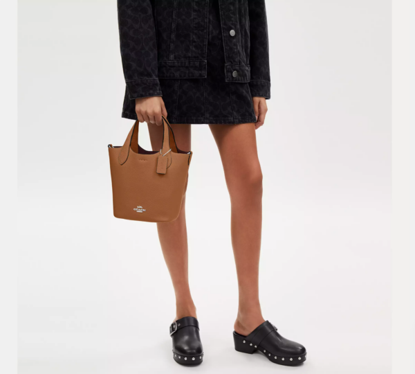 Coach Hanna Bucket Bag (Light Saddle) - Image 2