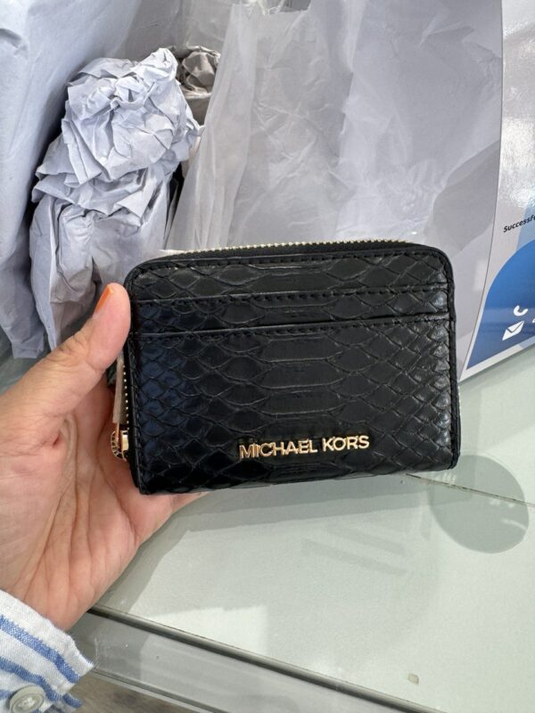 Michael Kors Jet Set Medium Zip Around Card Case Coin Pouch Wallet (Black)