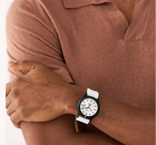 Fossil Blue Dive Three-Hand Date White Silicone Men Watch FS5999 - Image 3