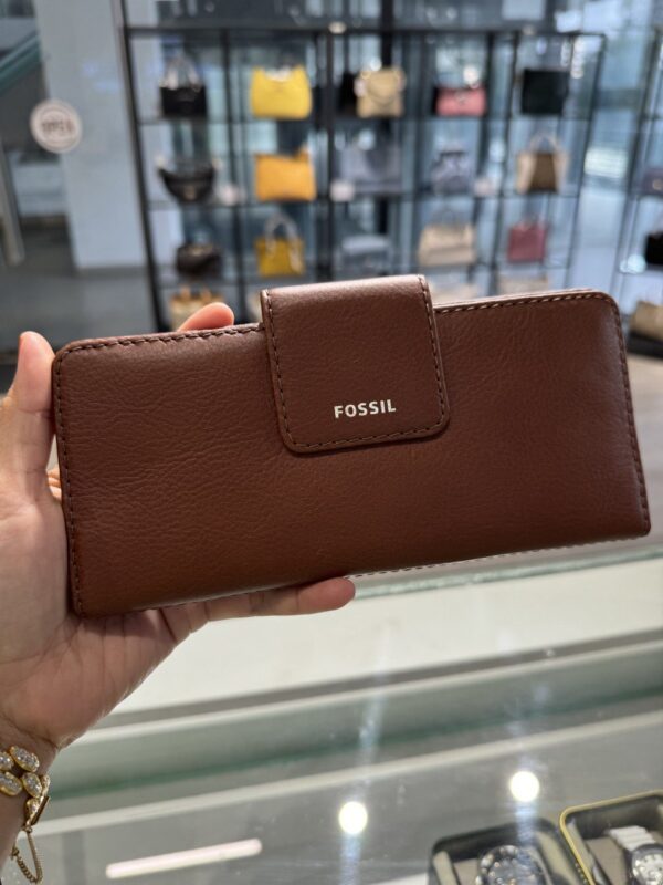 Fossil Madison Slim Clutch (Medium Brown)