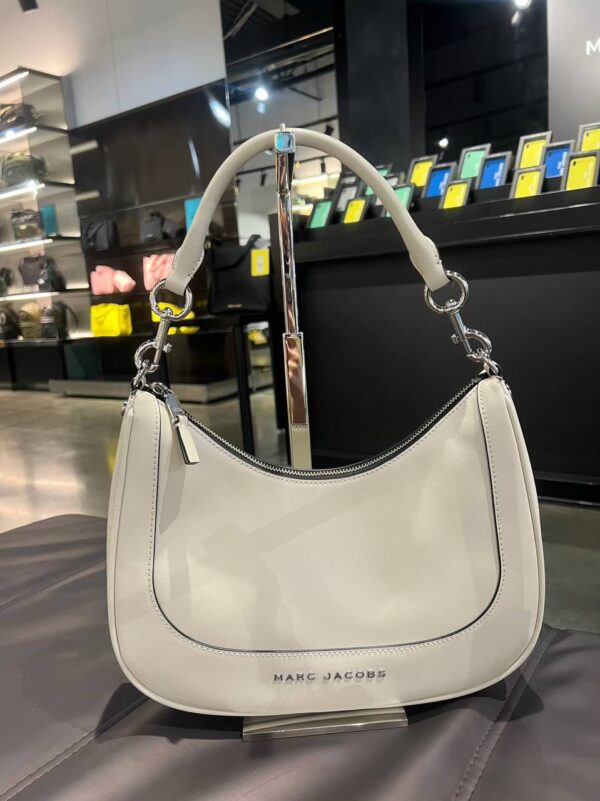Marc Jacobs Small Hobo Leather Bag (Marshmallow)