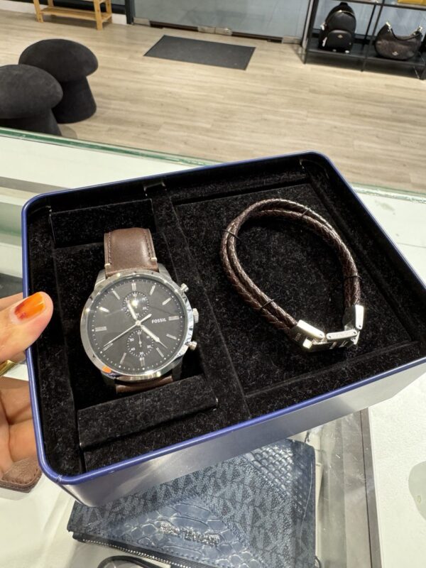 Fossil Townsman Chronograph Brown Eco Leather Watch and Bracelet Set (FS5967 Set) - Image 6