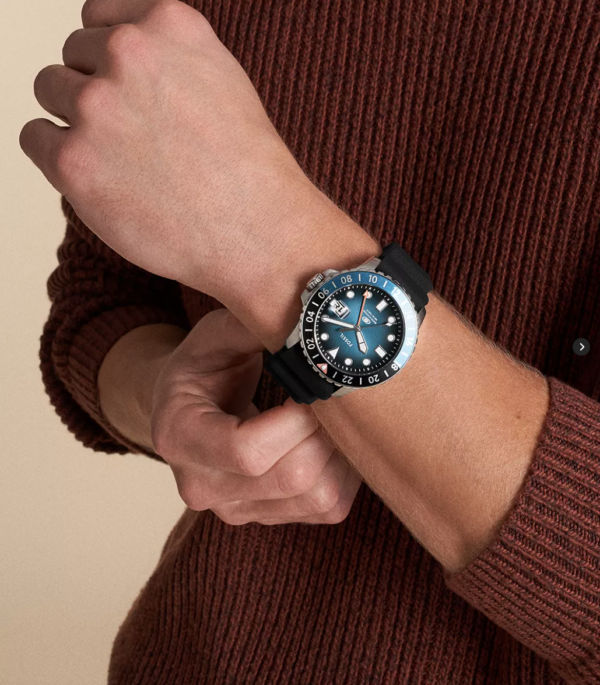 Fossil Blue GMT Black Silicone Watch (FS6049) - Image 2