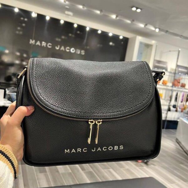 Marc Jacobs The Groove Leather Mini Messenger (Black)