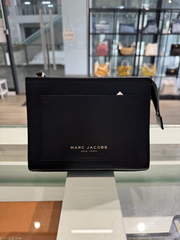 MERDEKA SUPER SPECIAL- Marc Jacobs The Grind Leather Clutch Bag (Black)
