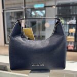 Michael Kors Ember Small Messenger (Navy)