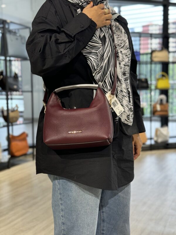 Michael Kors Ember Small Messenger (Navy) - Image 3