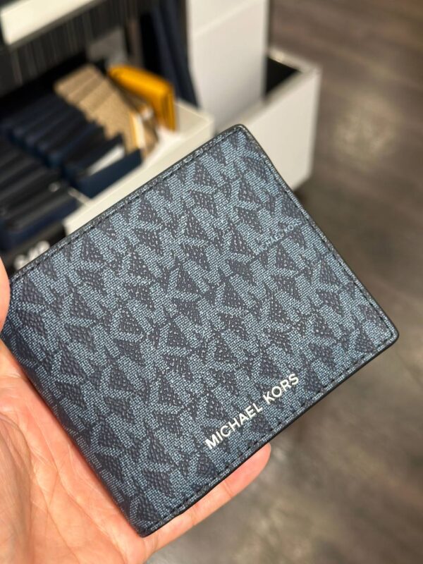 Michael Kors Harrison Logo Billfold Wallet With Passcase (Admiral) - Image 7