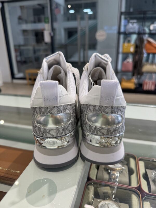 Michael Kors Allie Trainer (White/RSKF) Size US5.5 - Image 4