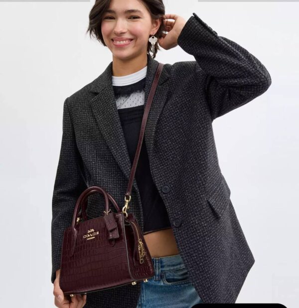 Coach Andrea Carryall Bag (Merlot) - Image 2