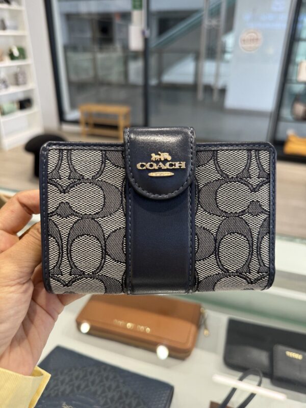 Coach Medium Corner Zip Wallet In Signature Jacquard (Midnight Navy)