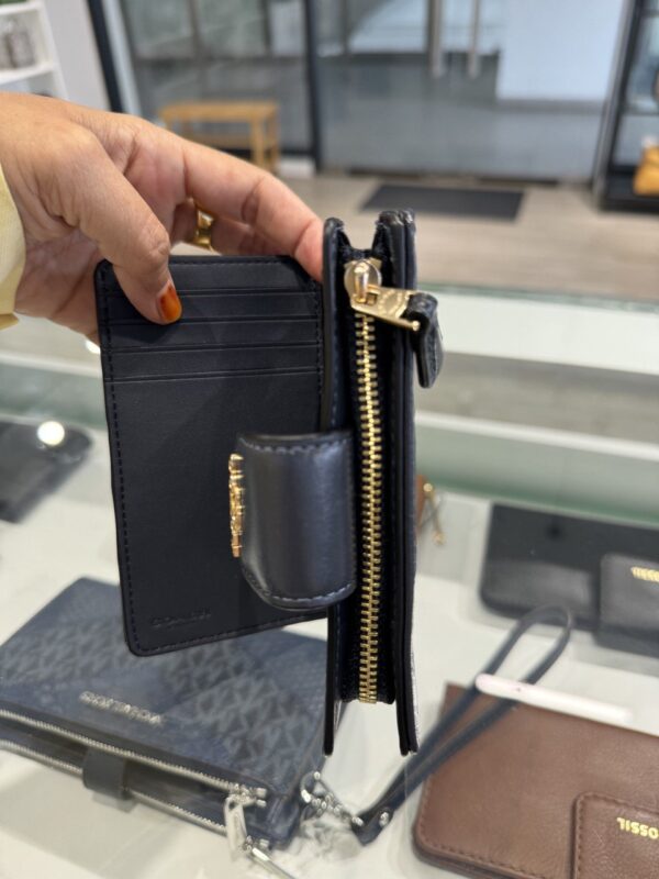 Coach Medium Corner Zip Wallet In Signature Jacquard (Midnight Navy) - Image 2