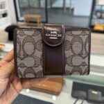 Coach Medium Corner Zip Wallet In Signature Jacquard (Oak Maple)
