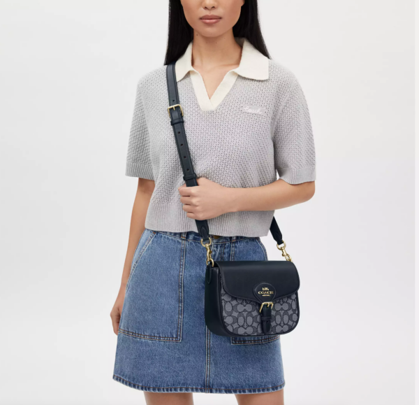 Coach Amelia Saddle Bag In Signature Jacquard (Midnight Navy) - Image 2