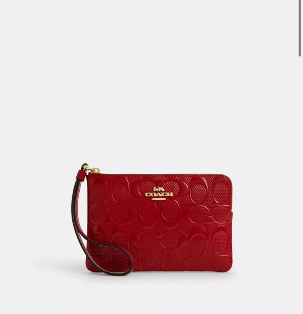 Coach Corner Zip In Signature Leather (Red)