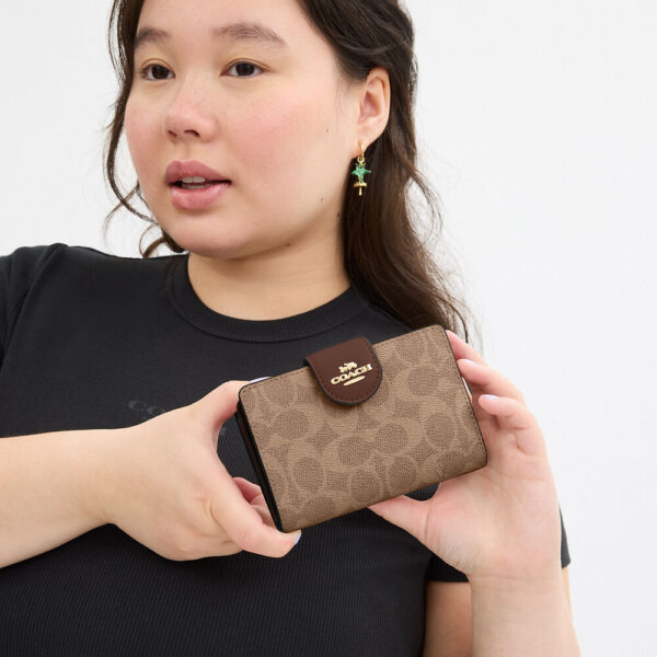 Coach Medium Corner Zip Wallet In Signature Canvas (Tan Brown) - Image 2