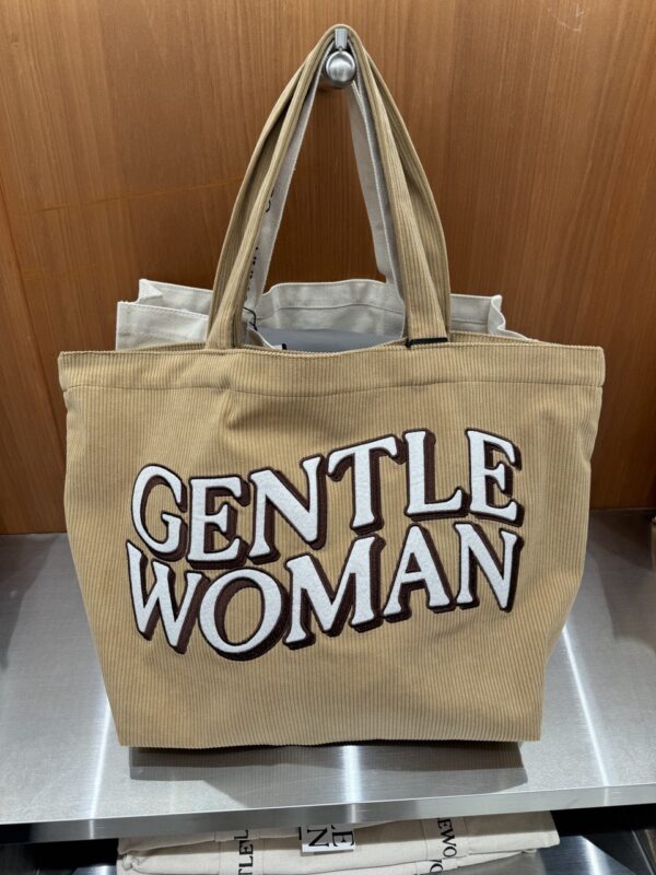 GENTLEWOMAN CORDUROY TOTE : BROWN