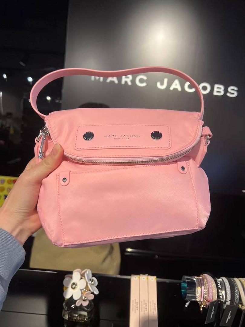 Marc Jacobs Preppy Nylon Mini Natasha (BubbleGum)
