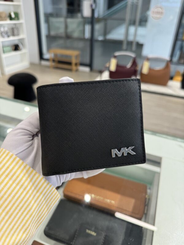 Michael Kors Rivington Leather Billfold Wallet With Coin Pouch (Black) - Image 2