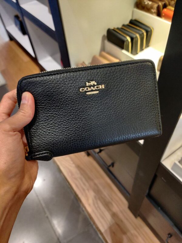 Coach Medium Id Zip Wallet (Black) - Image 3