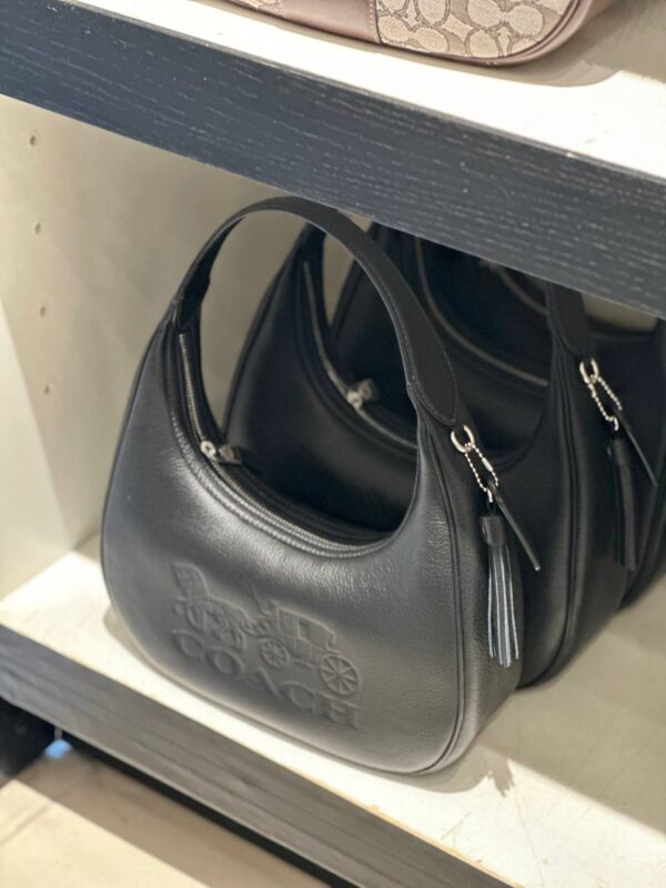 Pre Order-Coach Carmen Shoulder Bag (Black) - Image 3